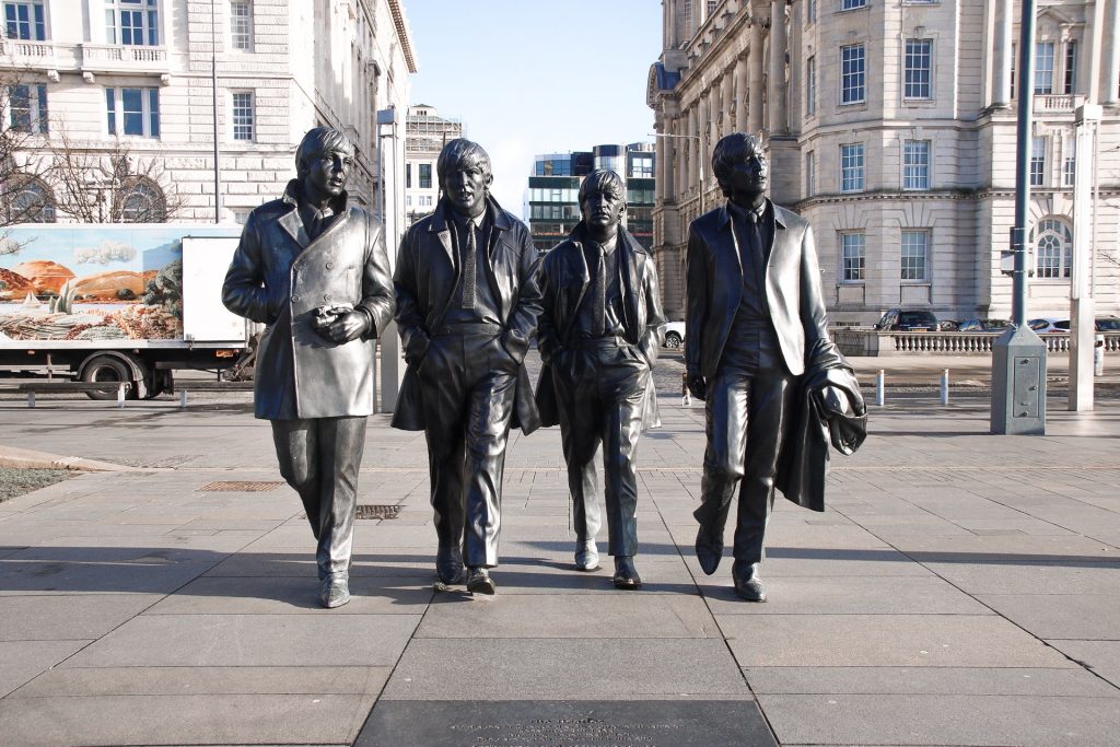 beatles statue