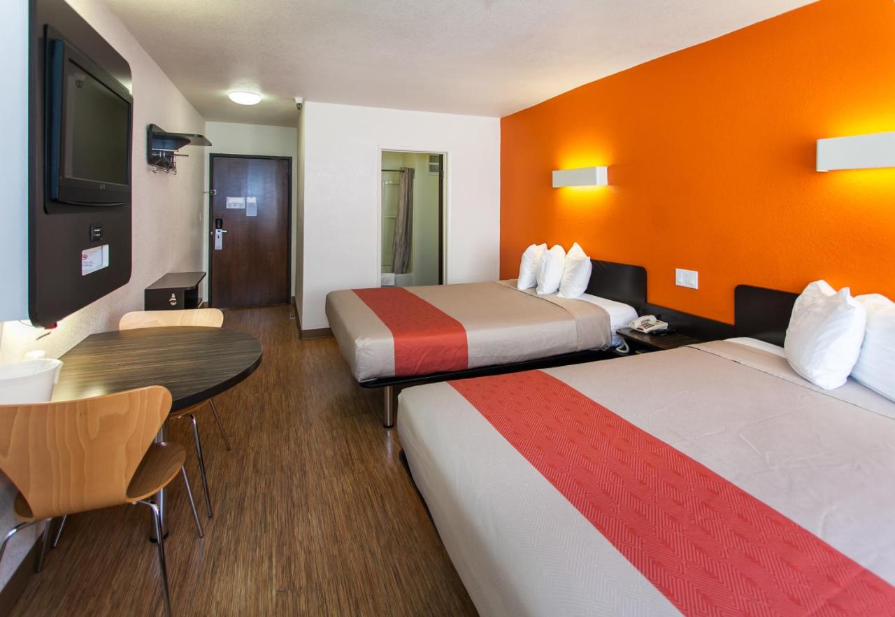 motel 6 LA